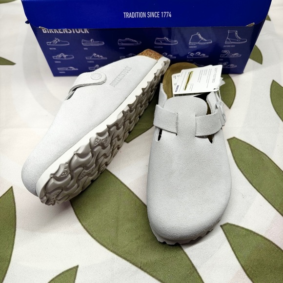 Birkenstock Boston narrow | Cork footbed and suede upper - Picture 2 of 4